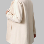 Paltas siluetui mieste moterims — EV1230