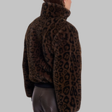 Ambra – Dirbtinio kailio striukė stačia apykakle – Rudas leopardo raštas – nuotrauka 3