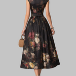 Suknelė elegancijai vakarienei – Juoda