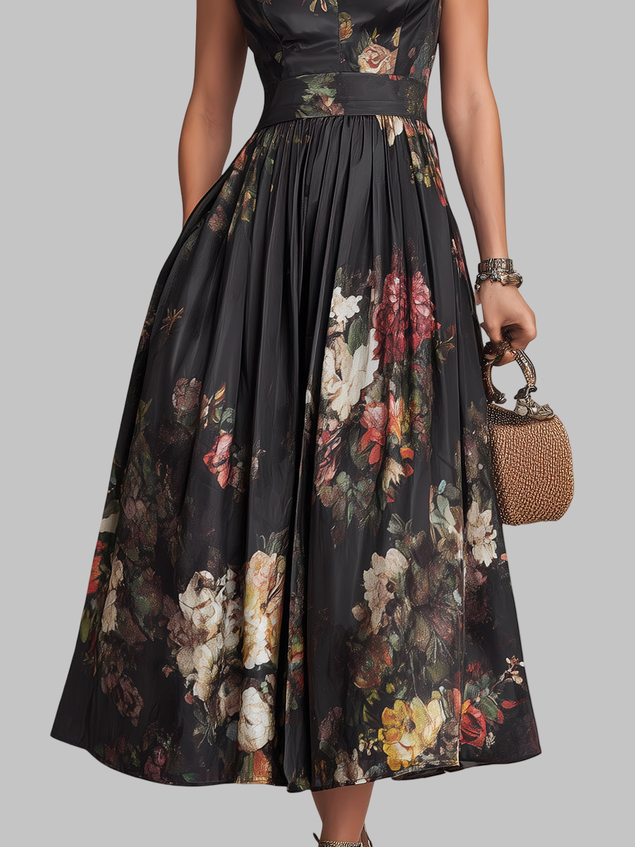Suknelė elegancijai vakarienei – Juoda