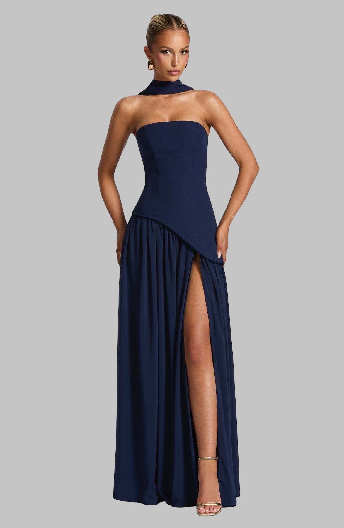 Beatričė – Elegantiška ilga suknelė