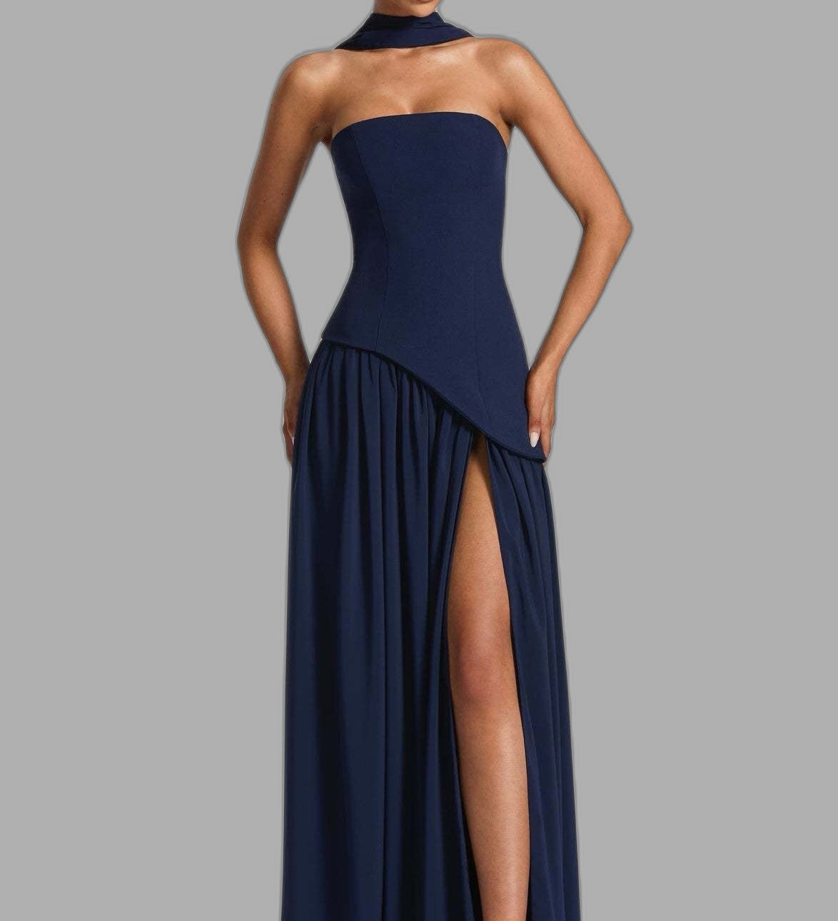 Beatričė – Elegantiška ilga suknelė